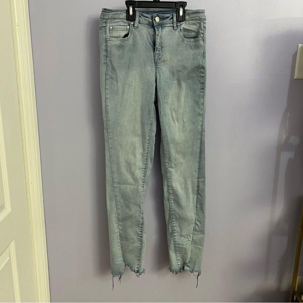 Tractr cropped hemmed bottom jeans